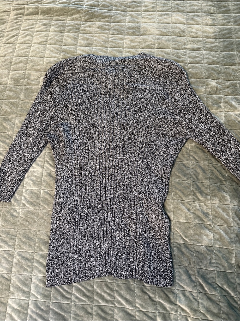 Grey Too - Picture 6 of 6